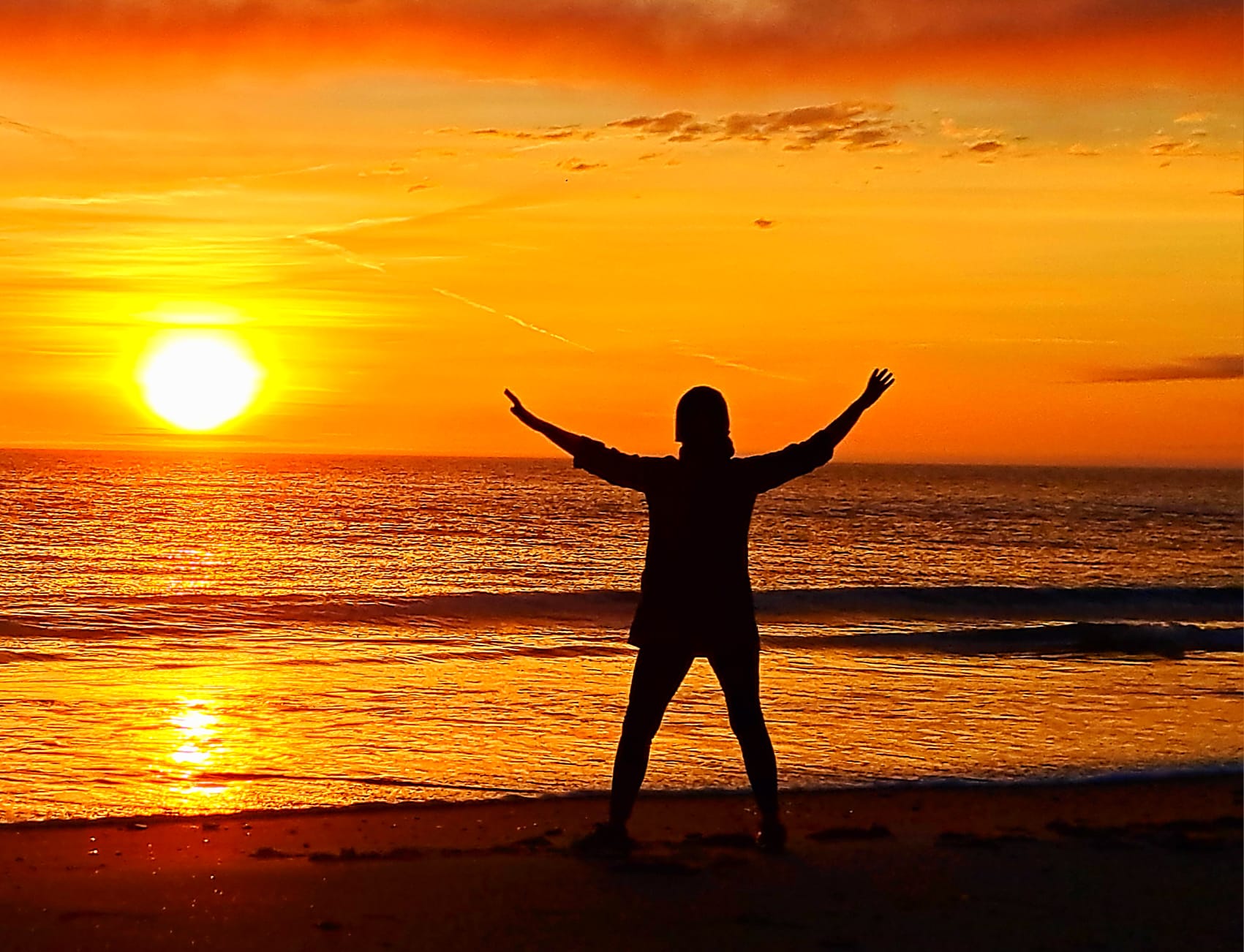 Carmel tai chi on Warren with sunrise